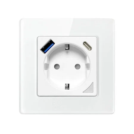 Avatto Smart Socket WiFi with USB Type A and USB Type C White